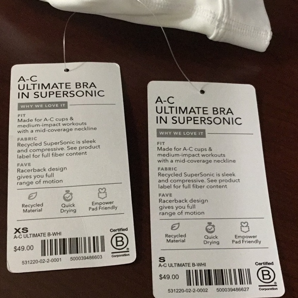 NWT Athleta Ultimate Sports Bra SuperSonic white - Picture 5 of 12